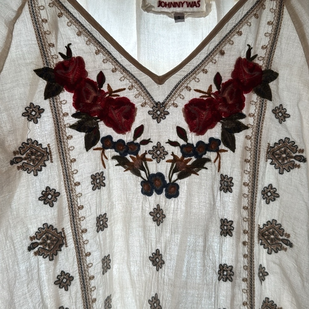Johnny Was Cream Tunic with Red Rose Embroidery - Picture 3 of 5